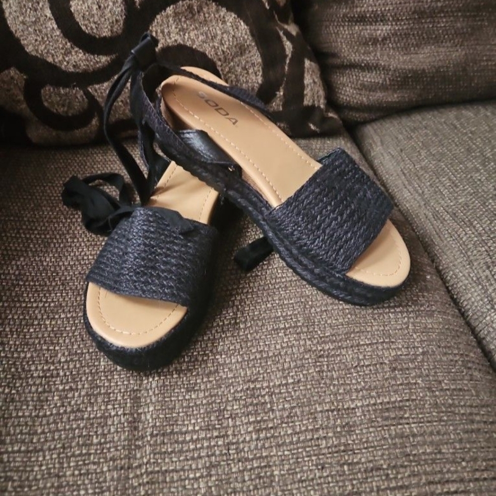 Women's Ankle Tie Black Wedge Sandals  Sz 9